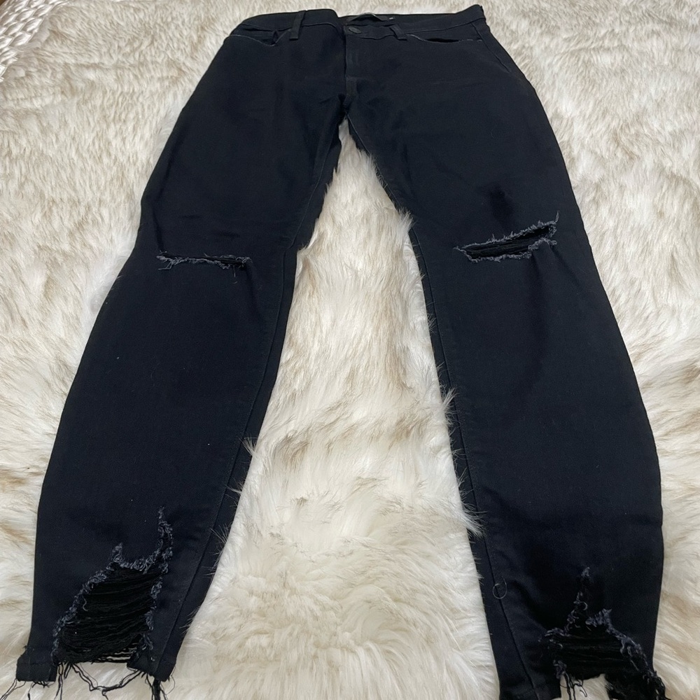Black Distressed Jeans